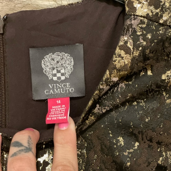 VINCE CAMUTO Metallic A-Line Dress with Slip  & Pockets in Size 14 - Picture 5 of 8